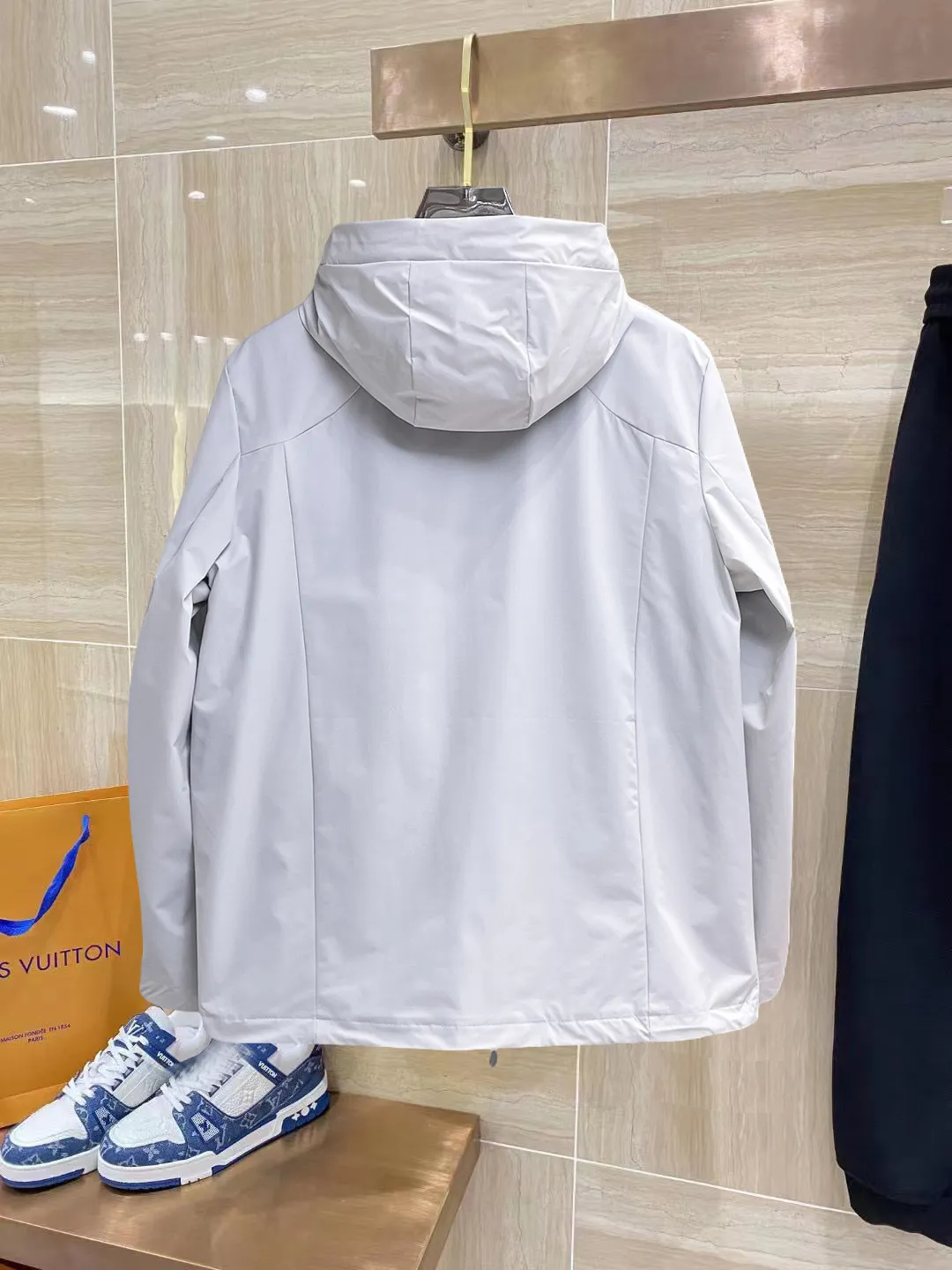 Same Style， ， 2026 New Arrival ，Original Premium Breathable ， ， ， Quality。 ， Sizes：M～3XL